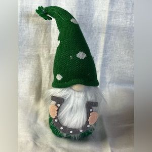 Feeling Horseshoe Lucky Desk Gnome